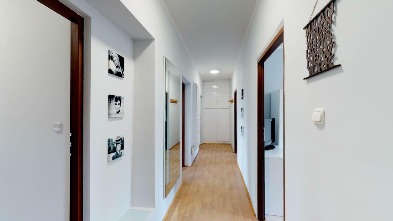 New Whitehouse Rooms Гданьск Экстерьер фото